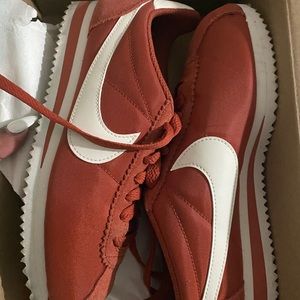 Nike Cortez